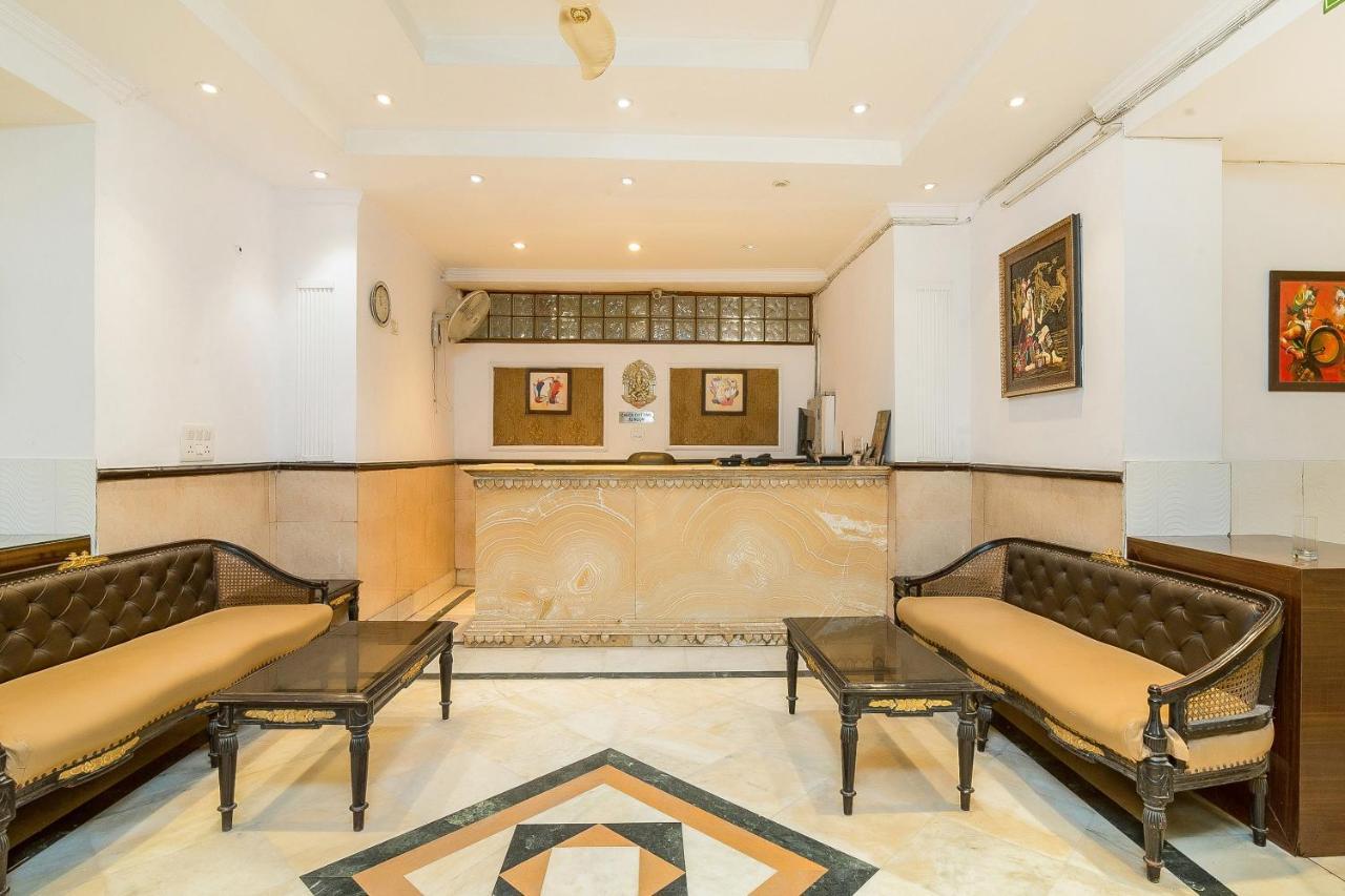 Oyo 14245 Amitabh Guest House Нью-Делі Екстер'єр фото